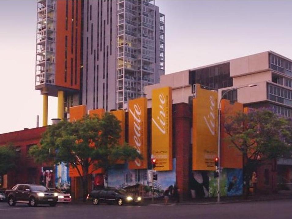 Istay Precinct Adelaida Exterior foto